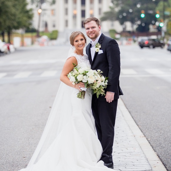 Meet Your Posher, Sarah! :) - Picture 3 of 3